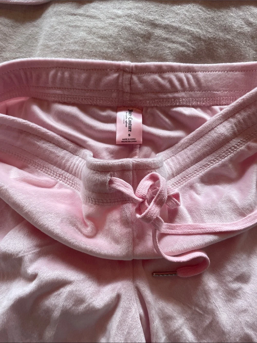 Juicy Couture Light Pink Rhinestone Logo Velour Lounge Set